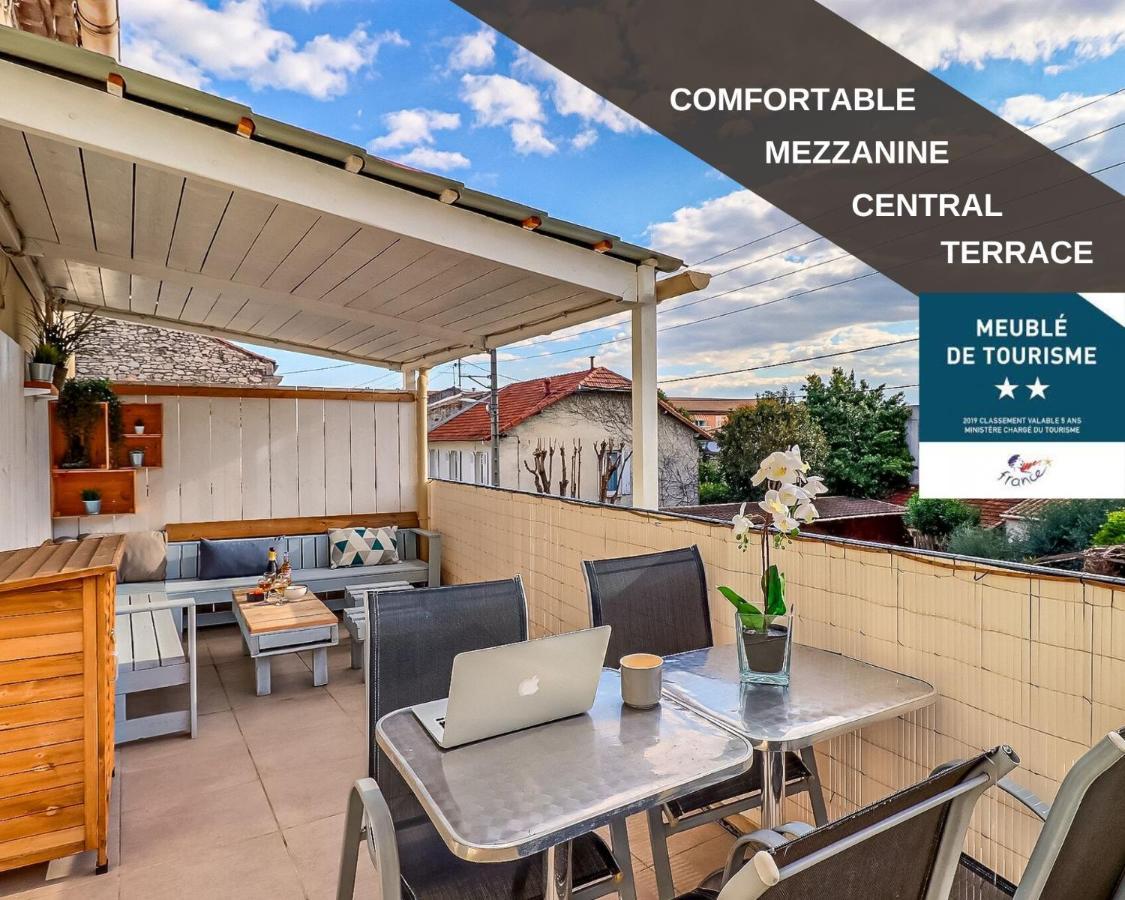 Appart Cosy, Mezzanine Clim et Terrasse à 200m de la Gare Apartamento Nîmes Exterior foto